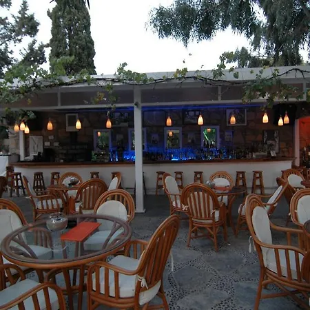 Okaliptus Отель Битез