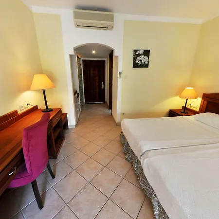 Szálloda Okaliptus 4*