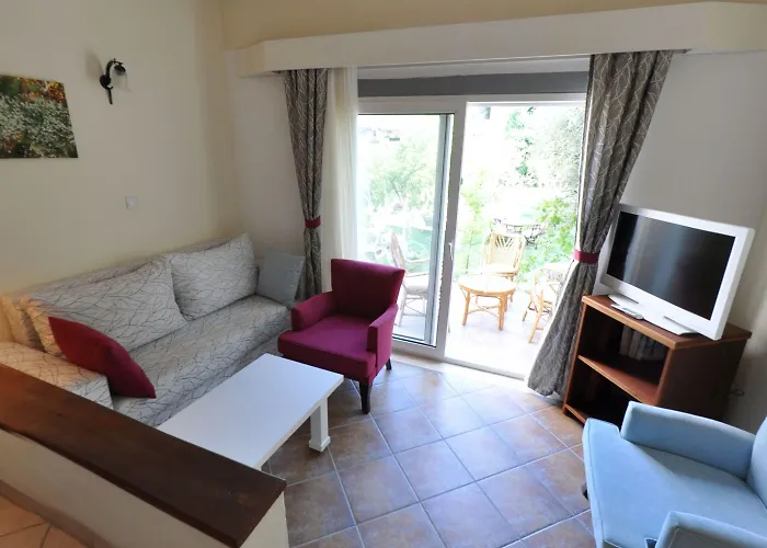 Отель Okaliptus Битез