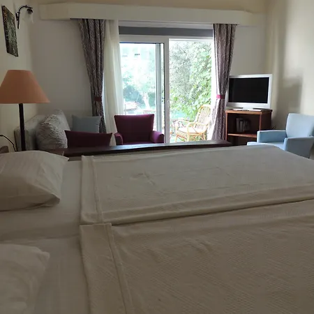 Okaliptus 4* بيتيس